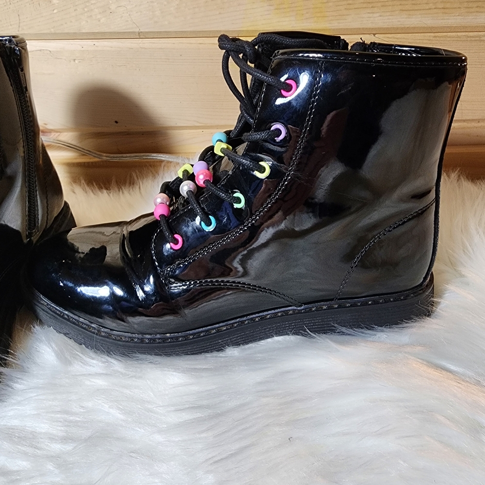 The Children's Place Black Boots with Colorful Beads